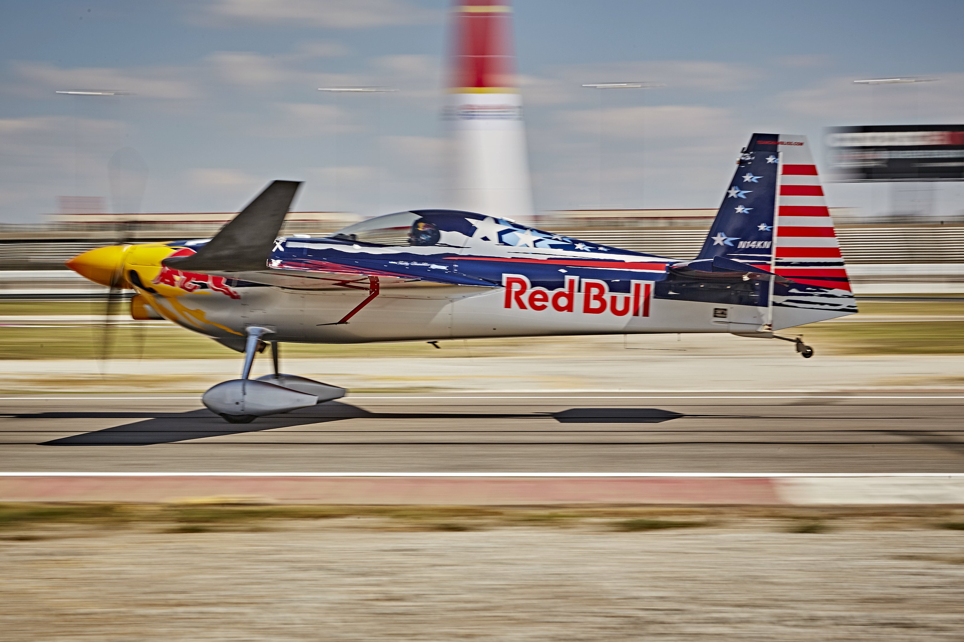 Team Chambliss: Red Bull Air Race Pilot Red Bull Air Race Worth, Day One